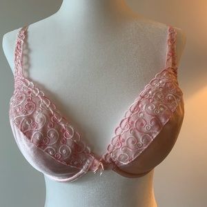 Deep V neck pink bra